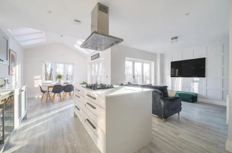 Single storey kitchen extension in Basildon with open-plan kitchen diner design by Essex architects